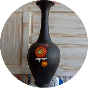 Jarrón de barro decorado grande púrpura, verde o negro - Imagen 4